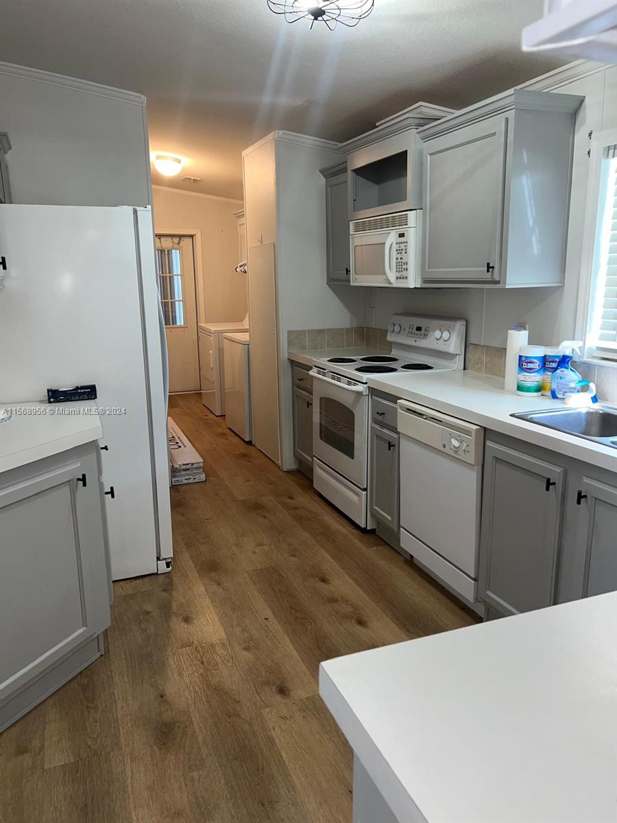 Florida City, Florida 33034, 3 Bedrooms Bedrooms, ,2 BathroomsBathrooms,Residential,For Sale,A11568956