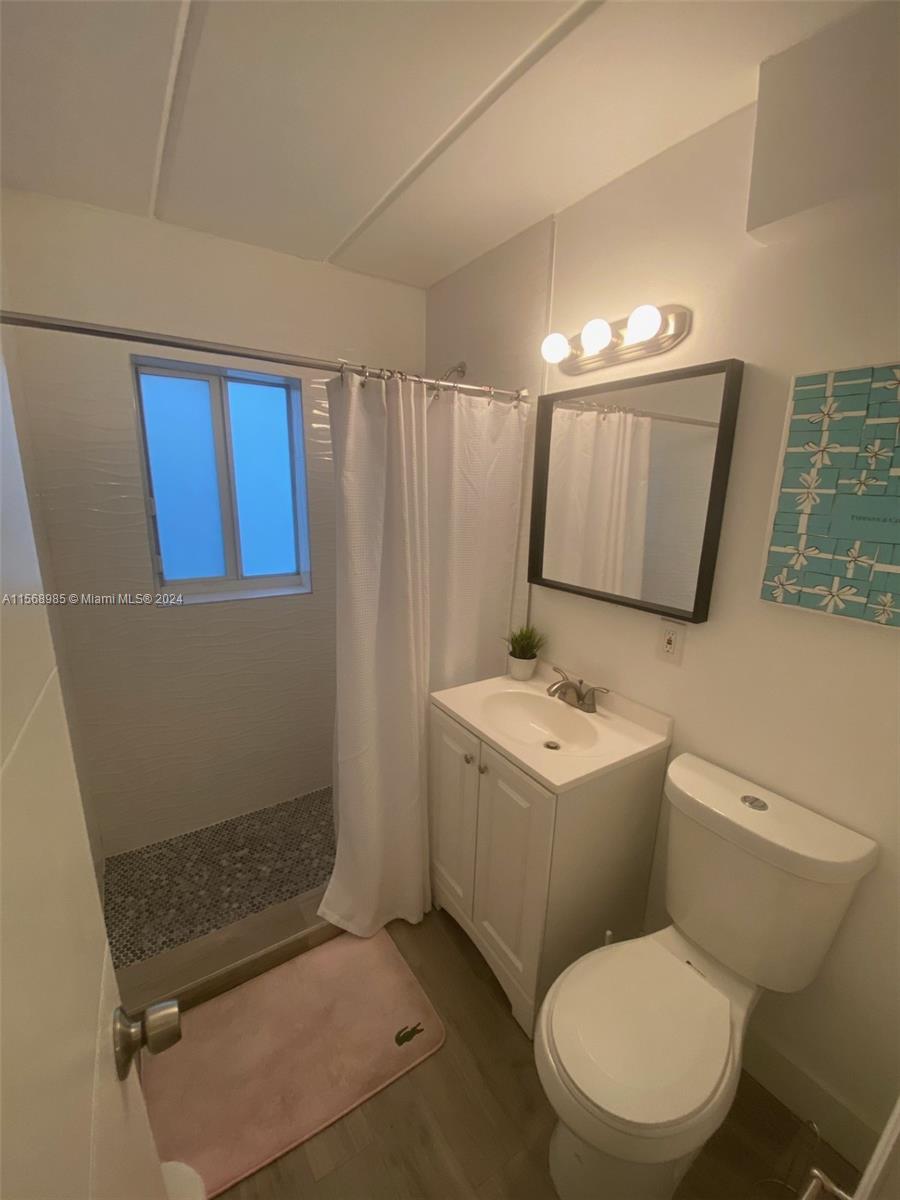 734 NW 80th St 07, Miami, Florida 33150, 1 Bedroom Bedrooms, ,1 BathroomBathrooms,Residentiallease,For Rent,734 NW 80th St 07,A11568985