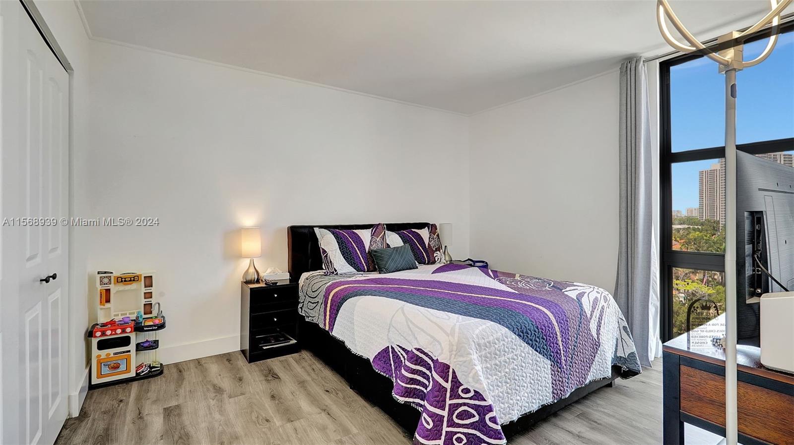 3701 N Country Club Dr 903, Aventura, Florida 33180, 2 Bedrooms Bedrooms, ,2 BathroomsBathrooms,Residential,For Sale,3701 N Country Club Dr 903,A11568939