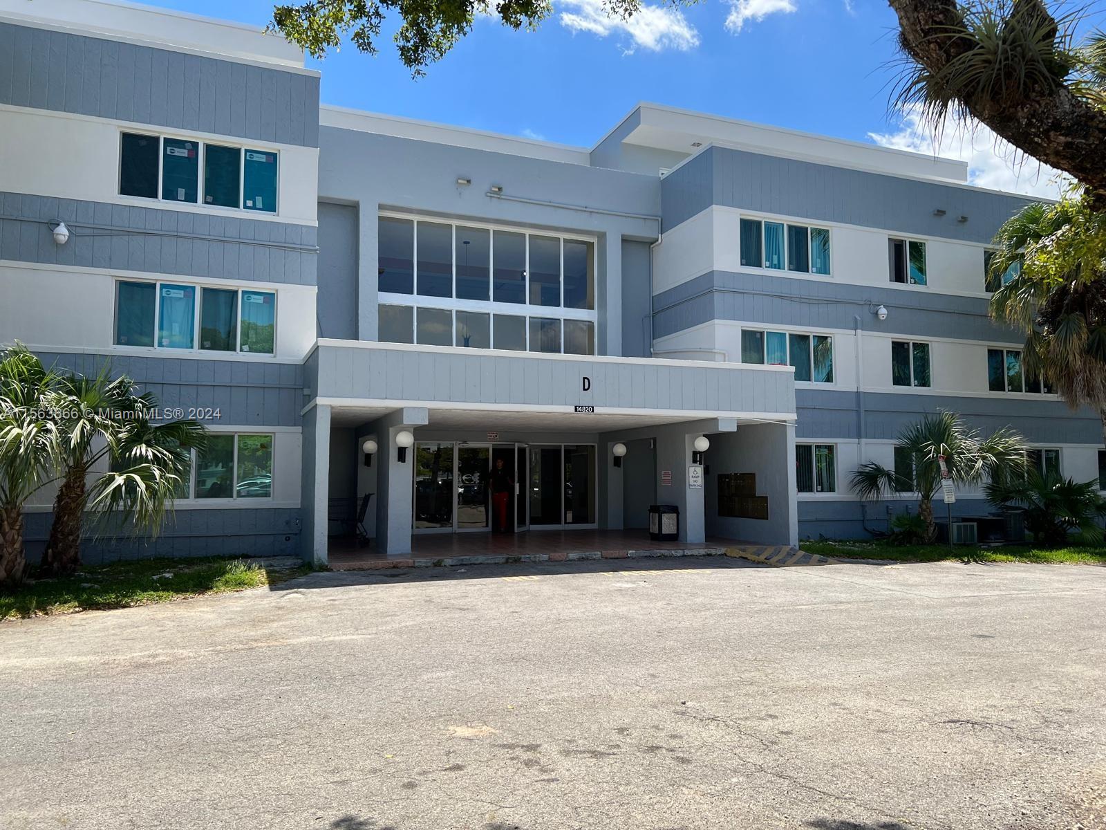 14820 Naranja Lakes Blvd D2F, Homestead, Florida 33032, 2 Bedrooms Bedrooms, ,1 BathroomBathrooms,Residentiallease,For Rent,14820 Naranja Lakes Blvd D2F,A11563666