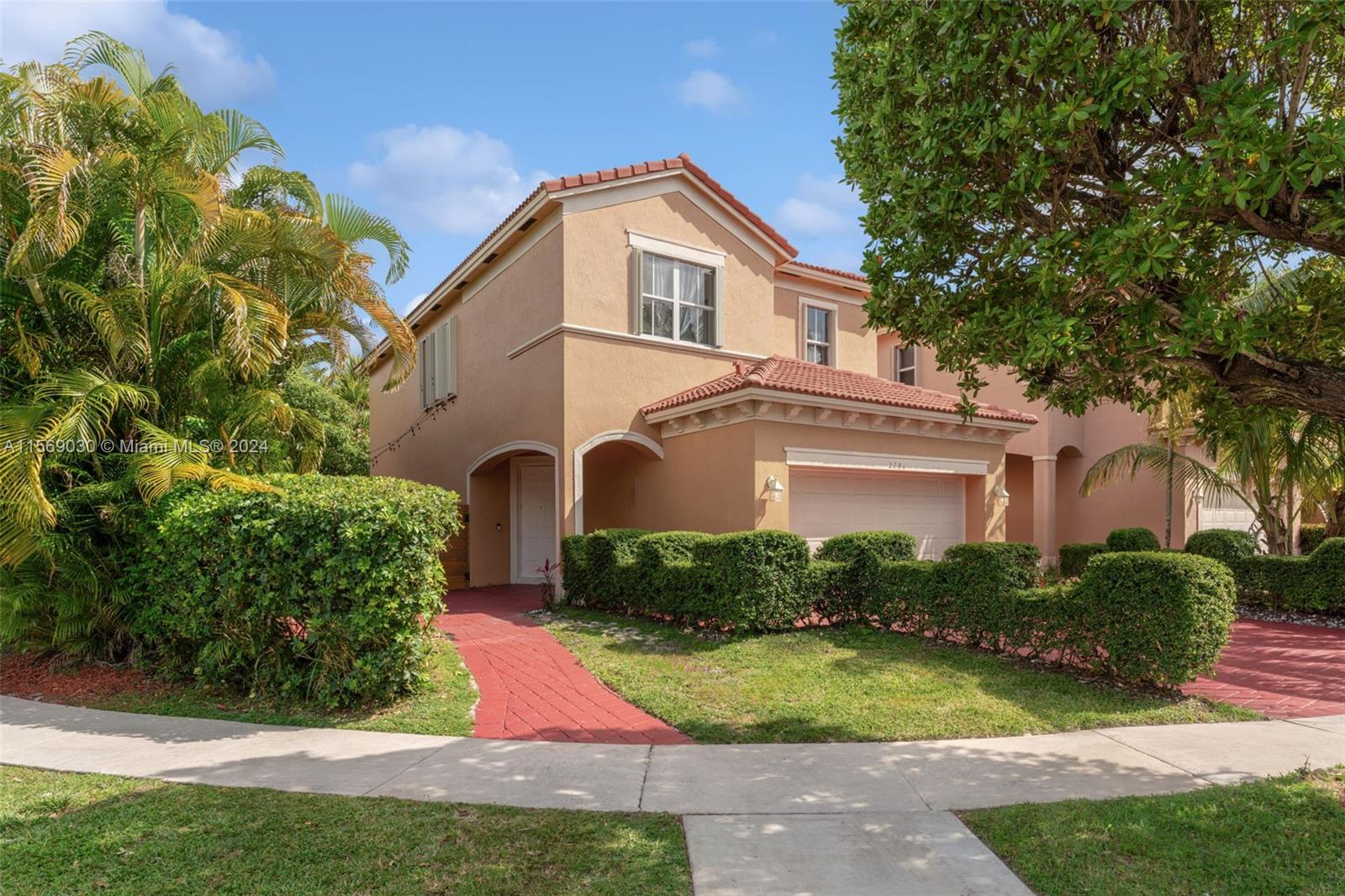 2281 NE 37th Ter, Homestead, Florida 33033, 4 Bedrooms Bedrooms, ,2 BathroomsBathrooms,Residential,For Sale,2281 NE 37th Ter,A11569030