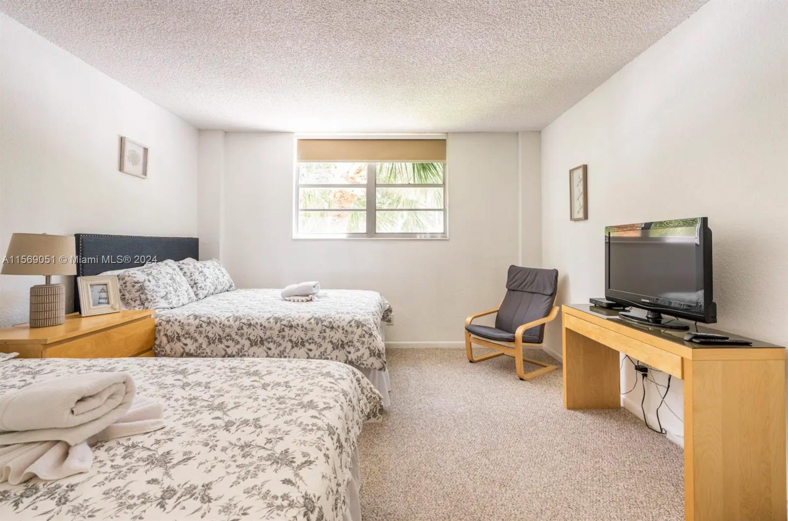 19370 Collins Ave 207, Sunny Isles Beach, Florida 33160, 1 Bedroom Bedrooms, ,1 BathroomBathrooms,Residential,For Sale,19370 Collins Ave 207,A11569051