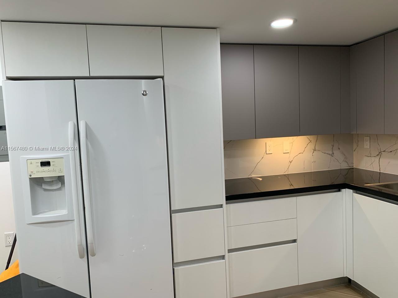500 THREE ISLANDS BLVD 527, Hallandale Beach, Florida 33009, 1 Bedroom Bedrooms, ,1 BathroomBathrooms,Residentiallease,For Rent,500 THREE ISLANDS BLVD 527,A11567480
