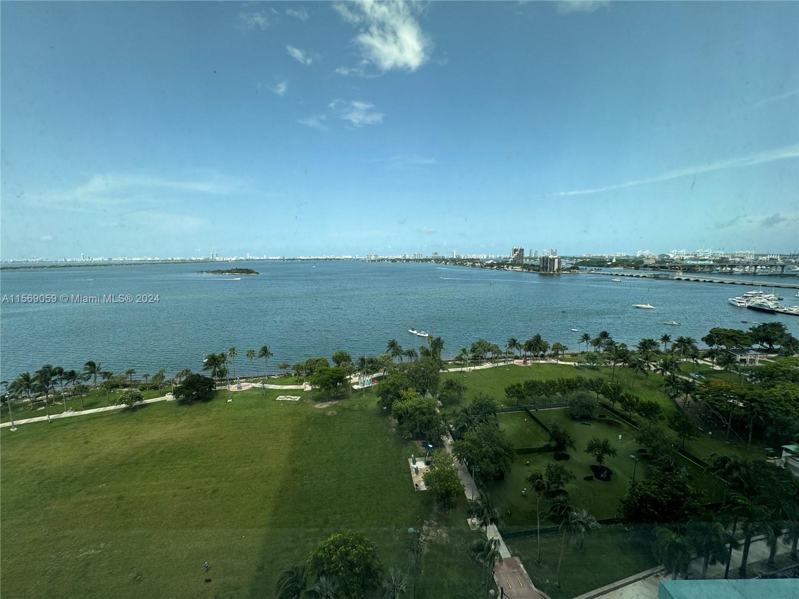 1900 N Bayshore Dr 1401, Miami, Florida 33132, 2 Bedrooms Bedrooms, ,2 BathroomsBathrooms,Residential,For Sale,1900 N Bayshore Dr 1401,A11569059