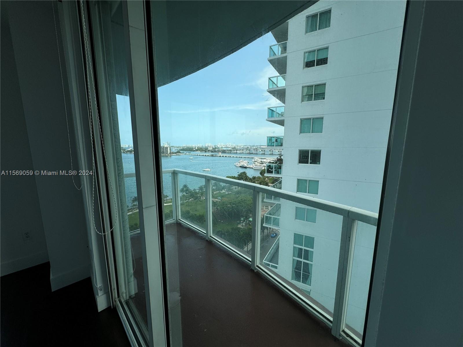 1900 N Bayshore Dr 1401, Miami, Florida 33132, 2 Bedrooms Bedrooms, ,2 BathroomsBathrooms,Residential,For Sale,1900 N Bayshore Dr 1401,A11569059