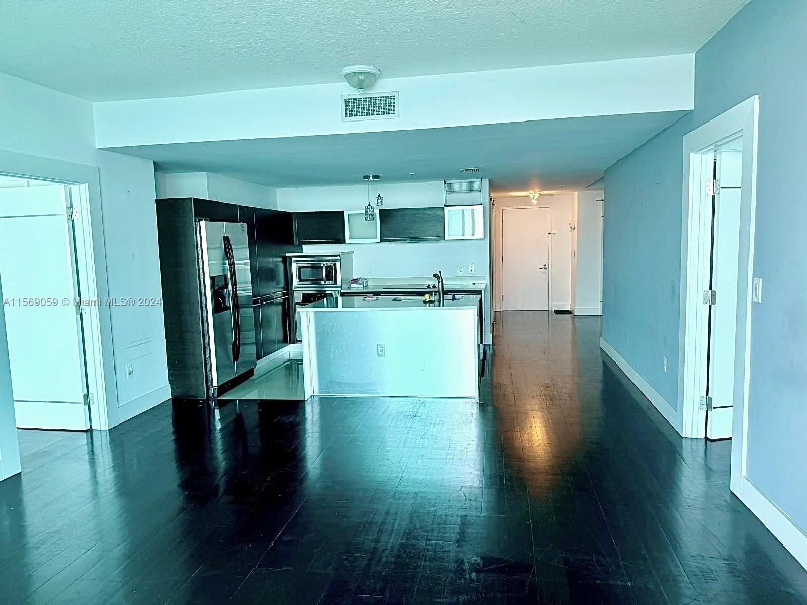 1900 N Bayshore Dr 1401, Miami, Florida 33132, 2 Bedrooms Bedrooms, ,2 BathroomsBathrooms,Residential,For Sale,1900 N Bayshore Dr 1401,A11569059