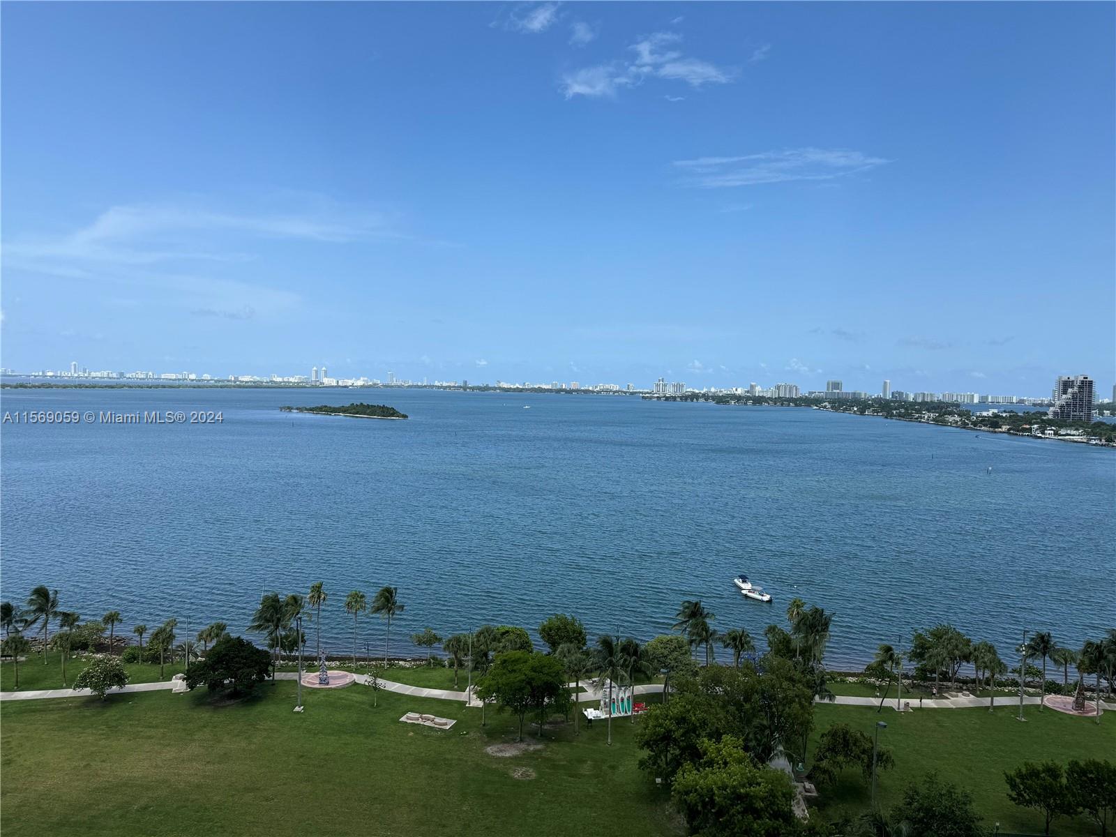1900 N Bayshore Dr 1401, Miami, Florida 33132, 2 Bedrooms Bedrooms, ,2 BathroomsBathrooms,Residential,For Sale,1900 N Bayshore Dr 1401,A11569059