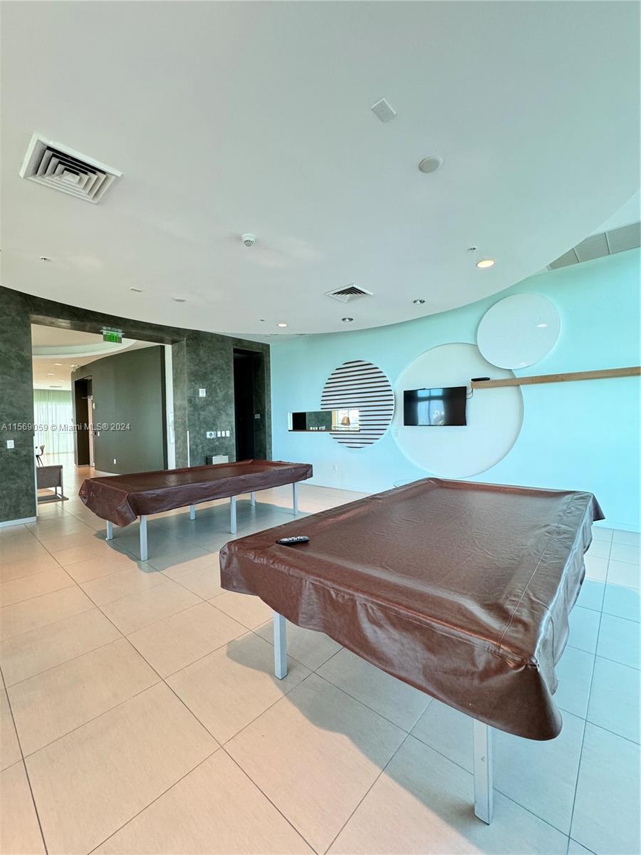 1900 N Bayshore Dr 1401, Miami, Florida 33132, 2 Bedrooms Bedrooms, ,2 BathroomsBathrooms,Residential,For Sale,1900 N Bayshore Dr 1401,A11569059