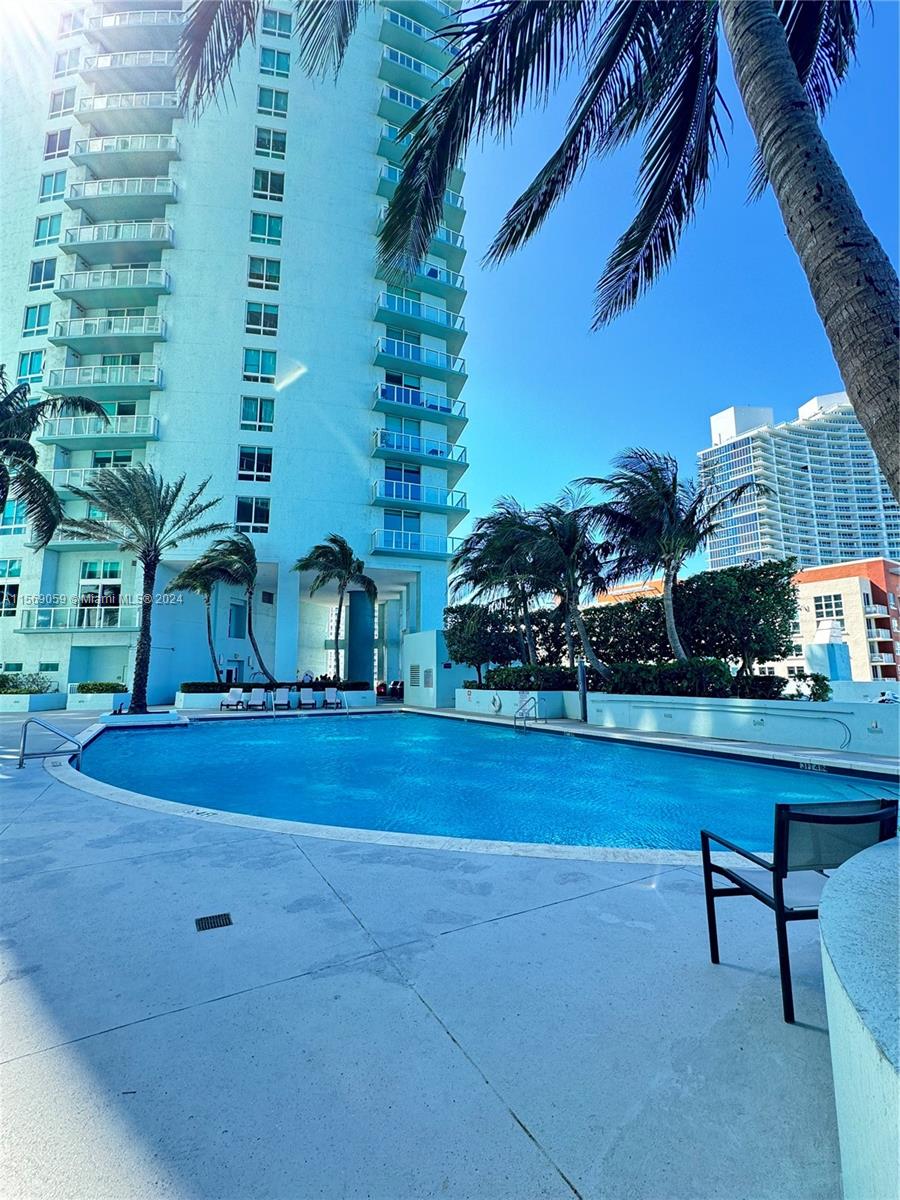 1900 N Bayshore Dr 1401, Miami, Florida 33132, 2 Bedrooms Bedrooms, ,2 BathroomsBathrooms,Residential,For Sale,1900 N Bayshore Dr 1401,A11569059