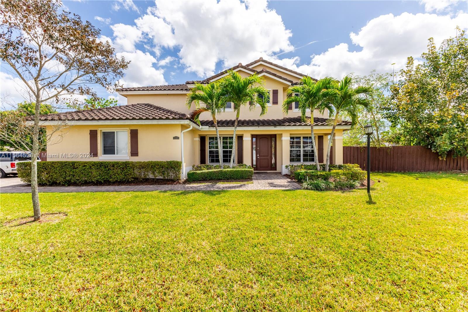 2147 NW 15th Pl  For Sale A11564526, FL