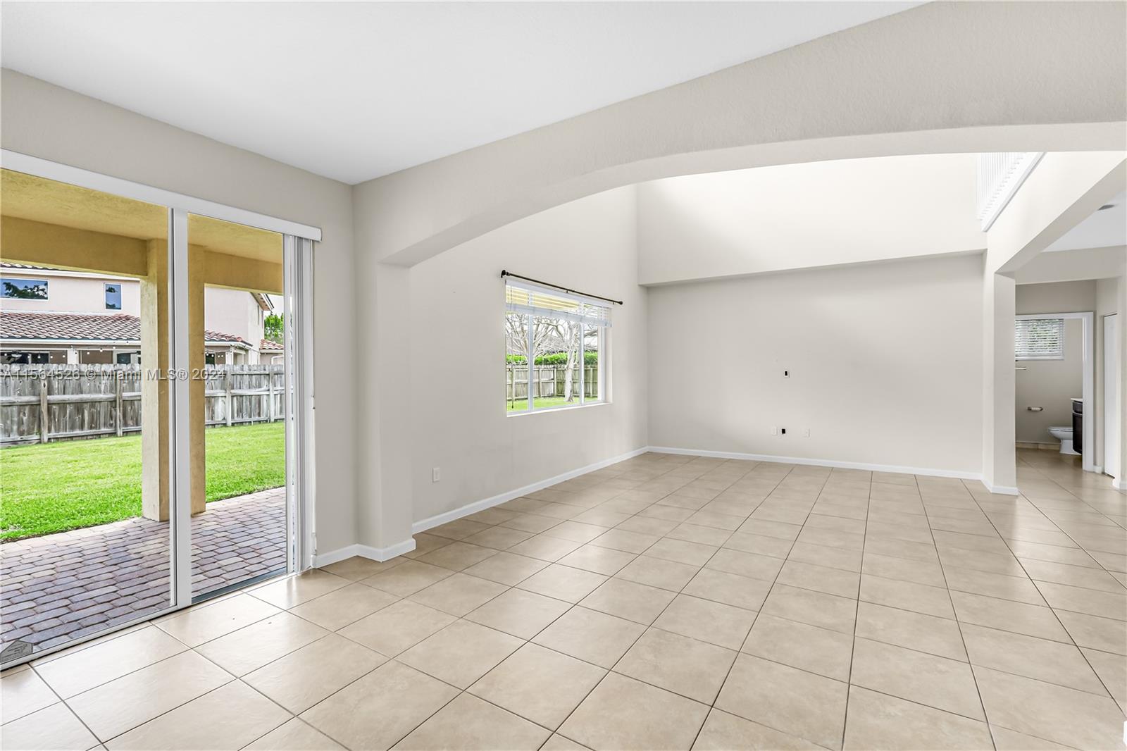 2147 NW 15th Pl, Homestead, Florida 33030, 5 Bedrooms Bedrooms, ,3 BathroomsBathrooms,Residential,For Sale,2147 NW 15th Pl,A11564526