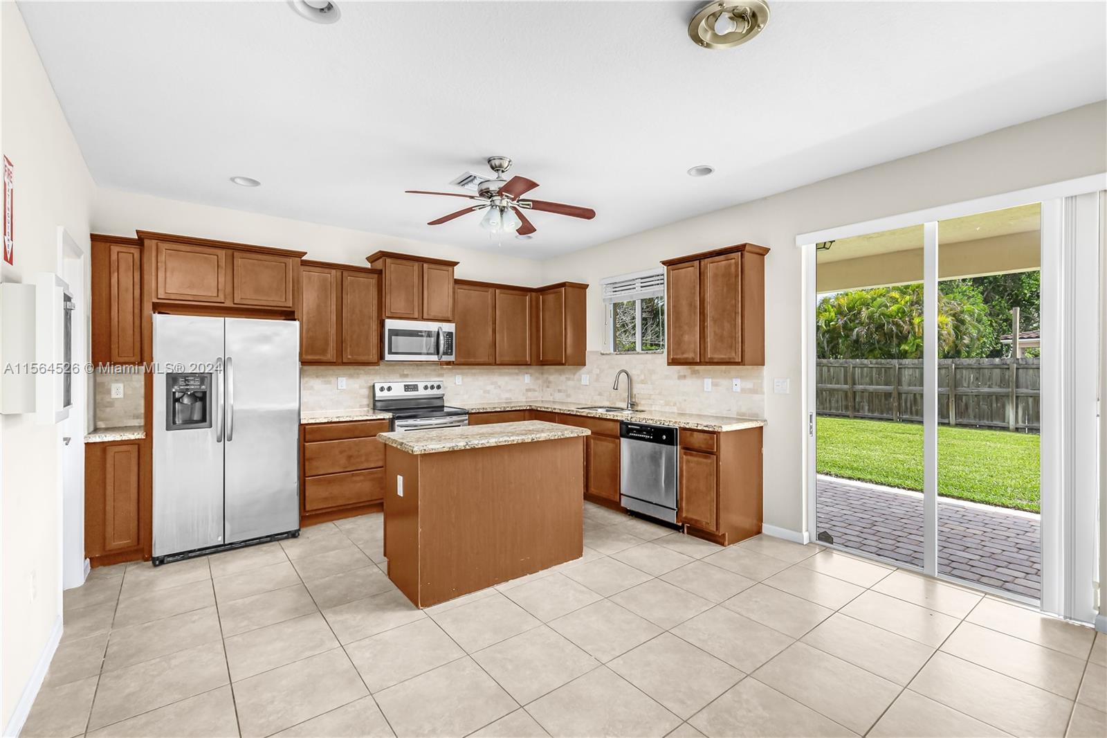 2147 NW 15th Pl, Homestead, Florida 33030, 5 Bedrooms Bedrooms, ,3 BathroomsBathrooms,Residential,For Sale,2147 NW 15th Pl,A11564526