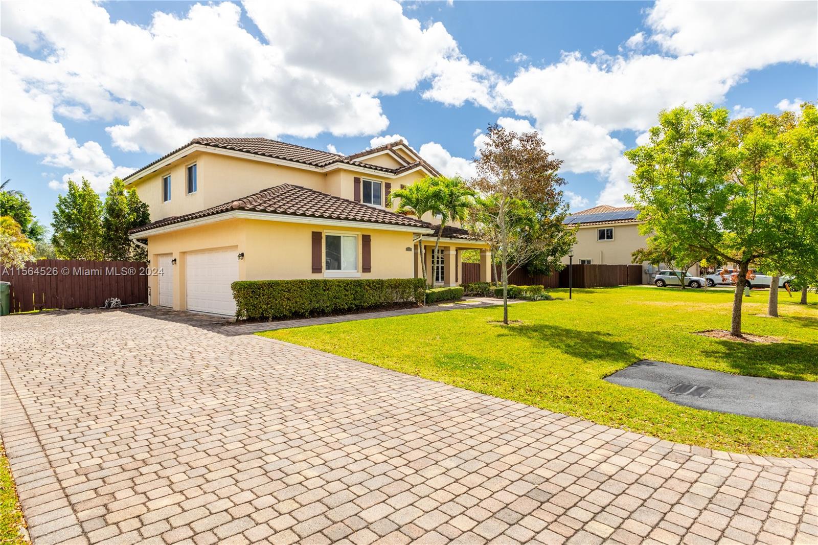 2147 NW 15th Pl, Homestead, Florida 33030, 5 Bedrooms Bedrooms, ,3 BathroomsBathrooms,Residential,For Sale,2147 NW 15th Pl,A11564526