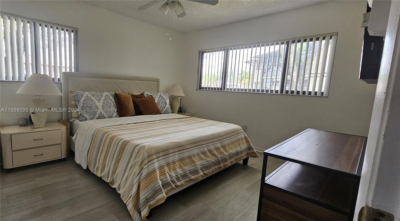 9958 N Belfort Cir 102, Tamarac, Florida 33321, 2 Bedrooms Bedrooms, ,2 BathroomsBathrooms,Residentiallease,For Rent,9958 N Belfort Cir 102,A11569095