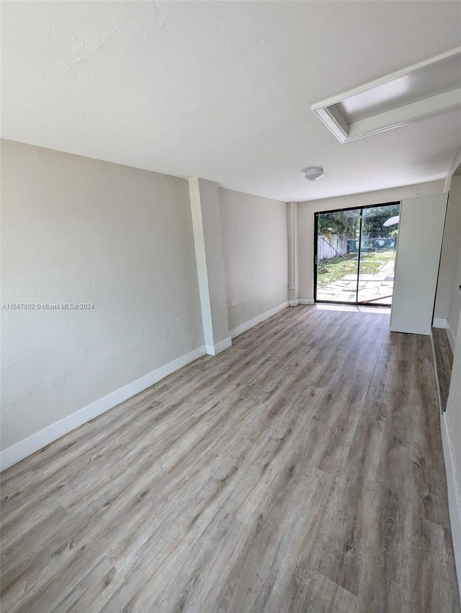 1300 NE 180th St, North Miami Beach, Florida 33162, 3 Bedrooms Bedrooms, ,1 BathroomBathrooms,Residentiallease,For Rent,1300 NE 180th St,A11567802