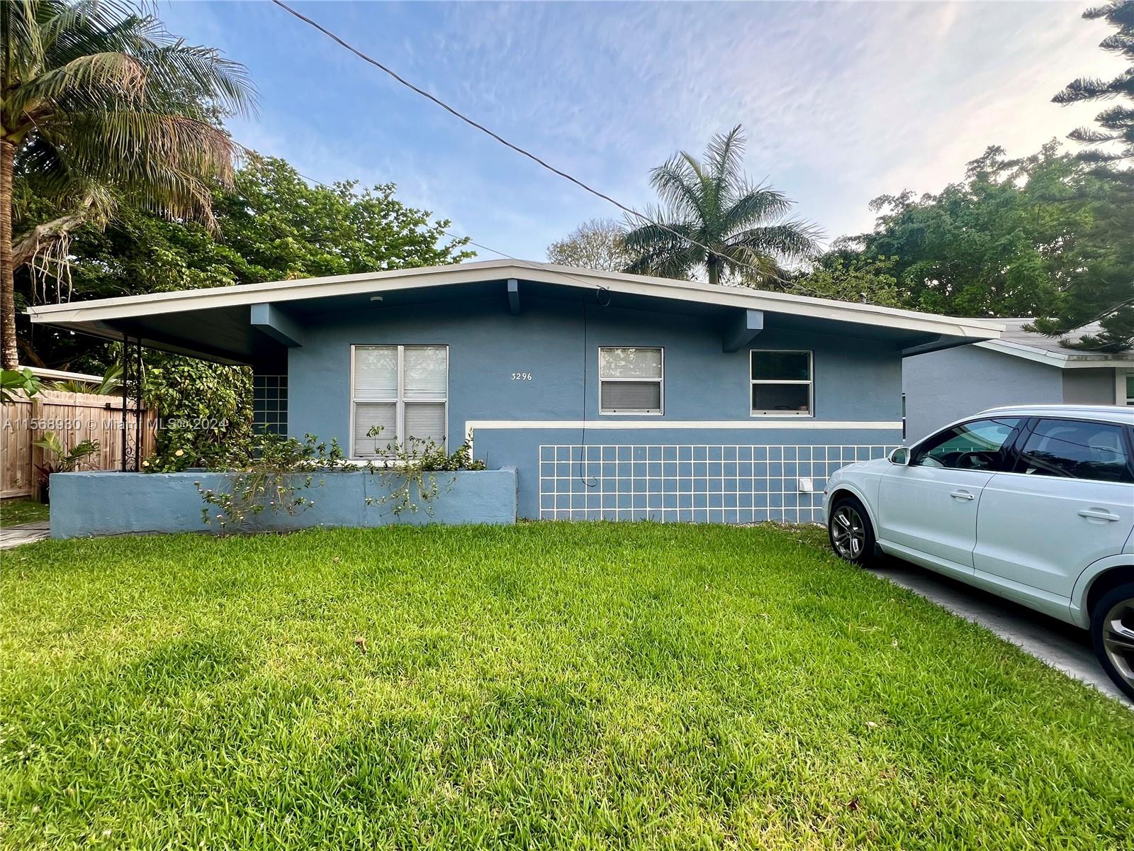 3296  William Ave  For Sale A11568930, FL
