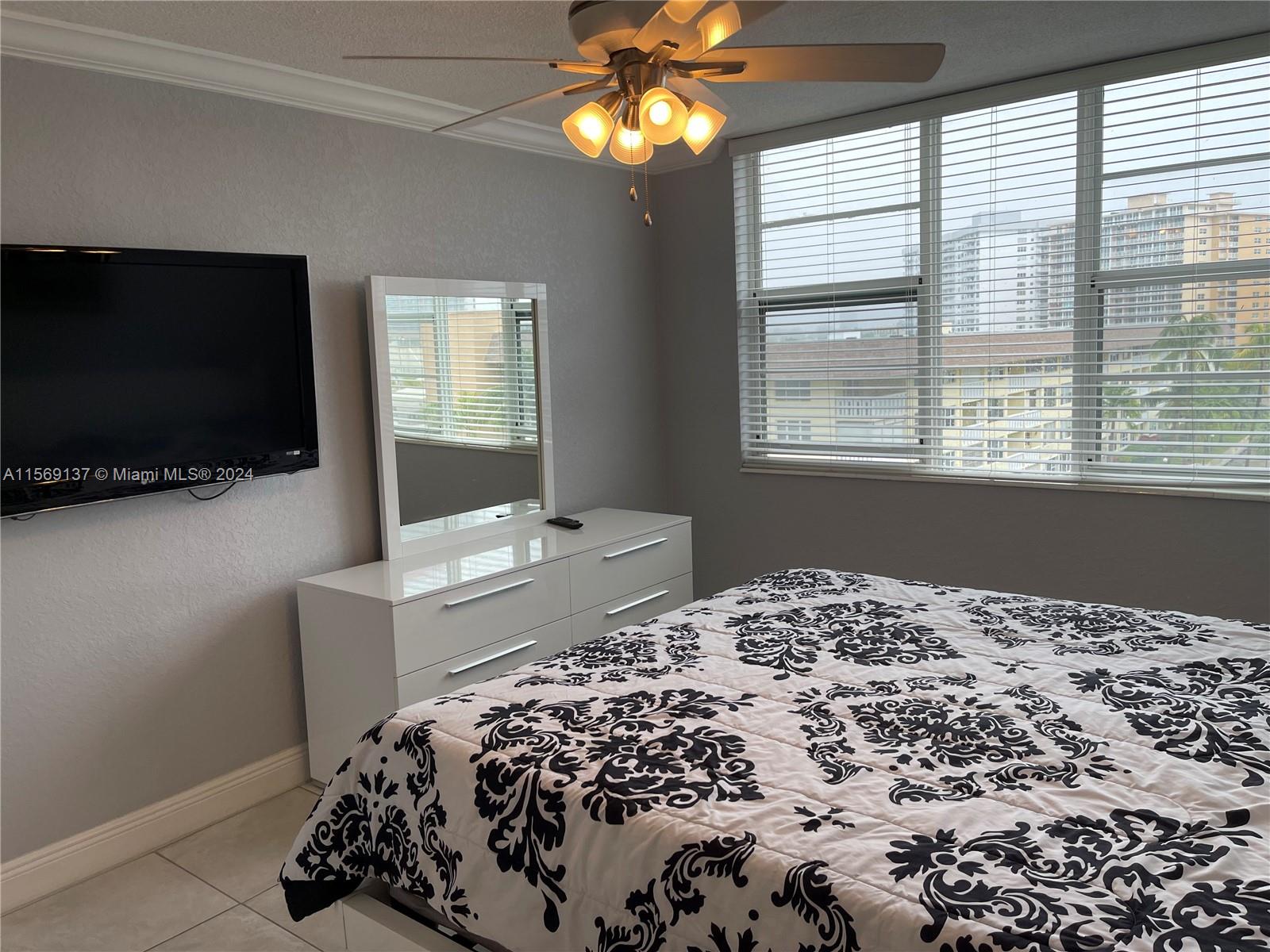 1893 S Ocean Dr 506, Hallandale Beach, Florida 33009, 2 Bedrooms Bedrooms, ,2 BathroomsBathrooms,Residential,For Sale,1893 S Ocean Dr 506,A11569137