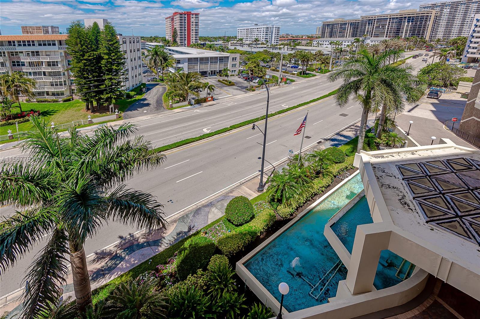 3180 S Ocean 517, Hallandale Beach, Florida 33009, 1 Bedroom Bedrooms, ,1 BathroomBathrooms,Residential,For Sale,3180 S Ocean 517,A11567781