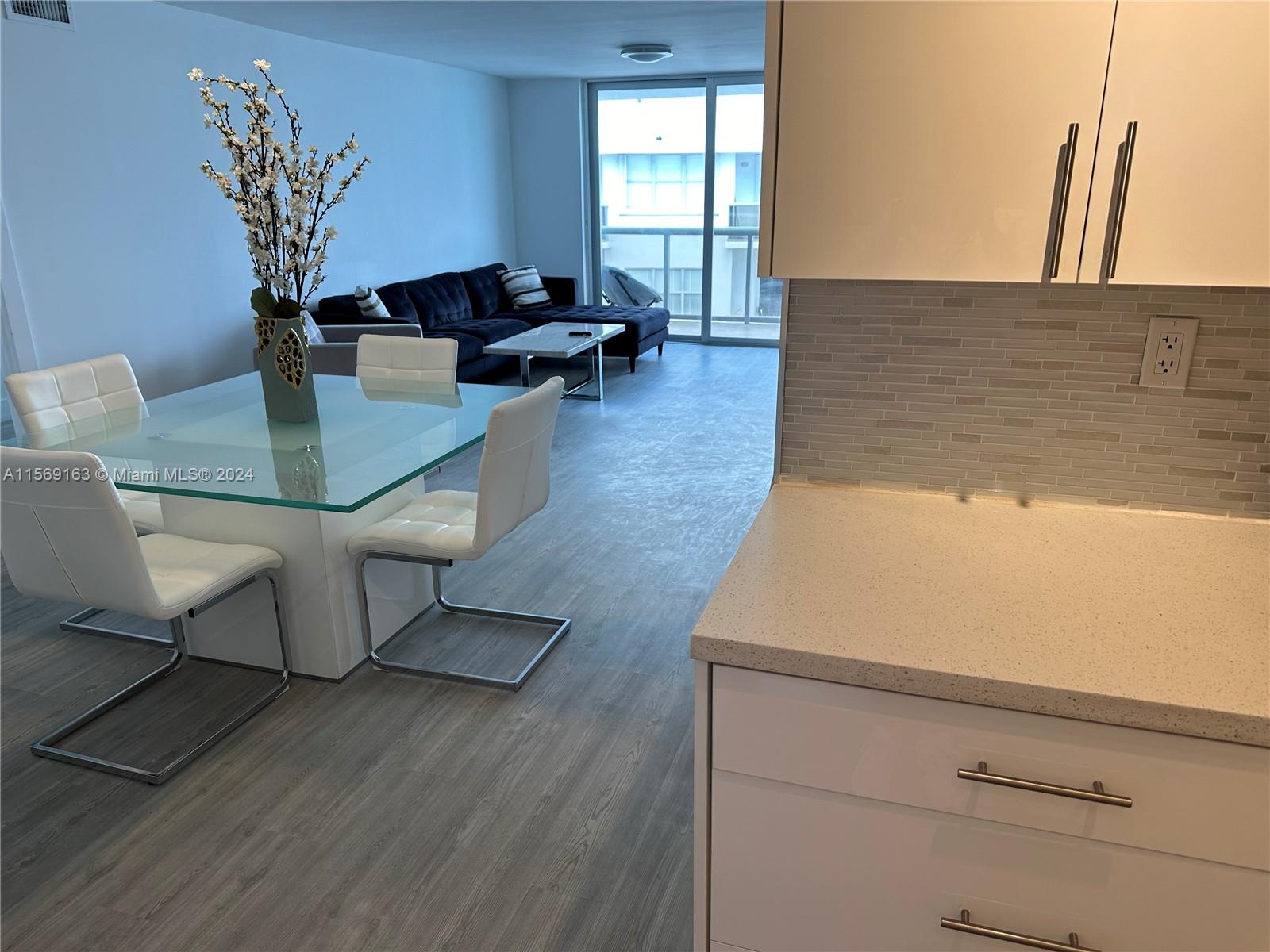 6039 Collins Ave PH23, Miami Beach, Florida 33140, 2 Bedrooms Bedrooms, ,2 BathroomsBathrooms,Residentiallease,For Rent,6039 Collins Ave PH23,A11569163
