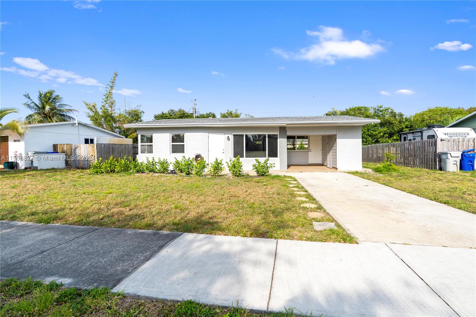 2631 NE 9th Ter, Pompano Beach, Florida 33064, 3 Bedrooms Bedrooms, ,1 BathroomBathrooms,Residential,For Sale,2631 NE 9th Ter,A11568827