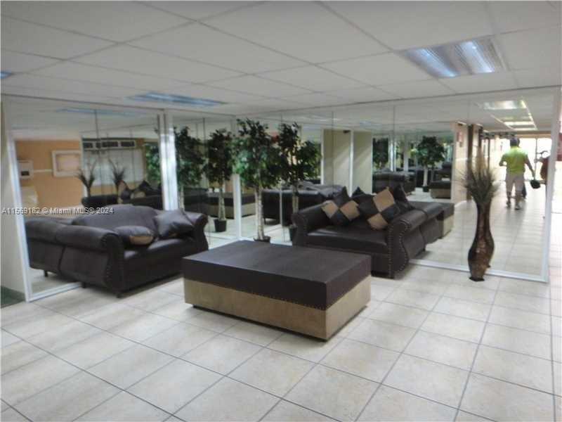 851 Three Islands Blvd 516, Hallandale Beach, Florida 33009, 1 Bedroom Bedrooms, ,1 BathroomBathrooms,Residentiallease,For Rent,851 Three Islands Blvd 516,A11569182