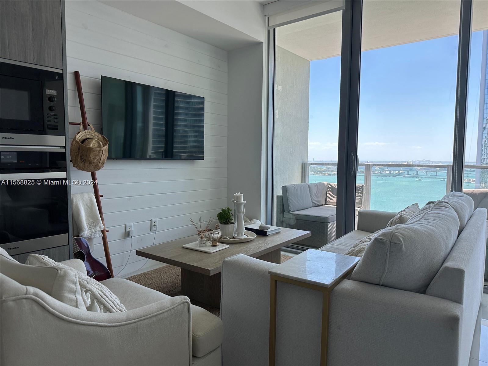 2900 NE 7th Ave 2608, Miami, Florida 33137, 1 Bedroom Bedrooms, ,2 BathroomsBathrooms,Residentiallease,For Rent,2900 NE 7th Ave 2608,A11568825