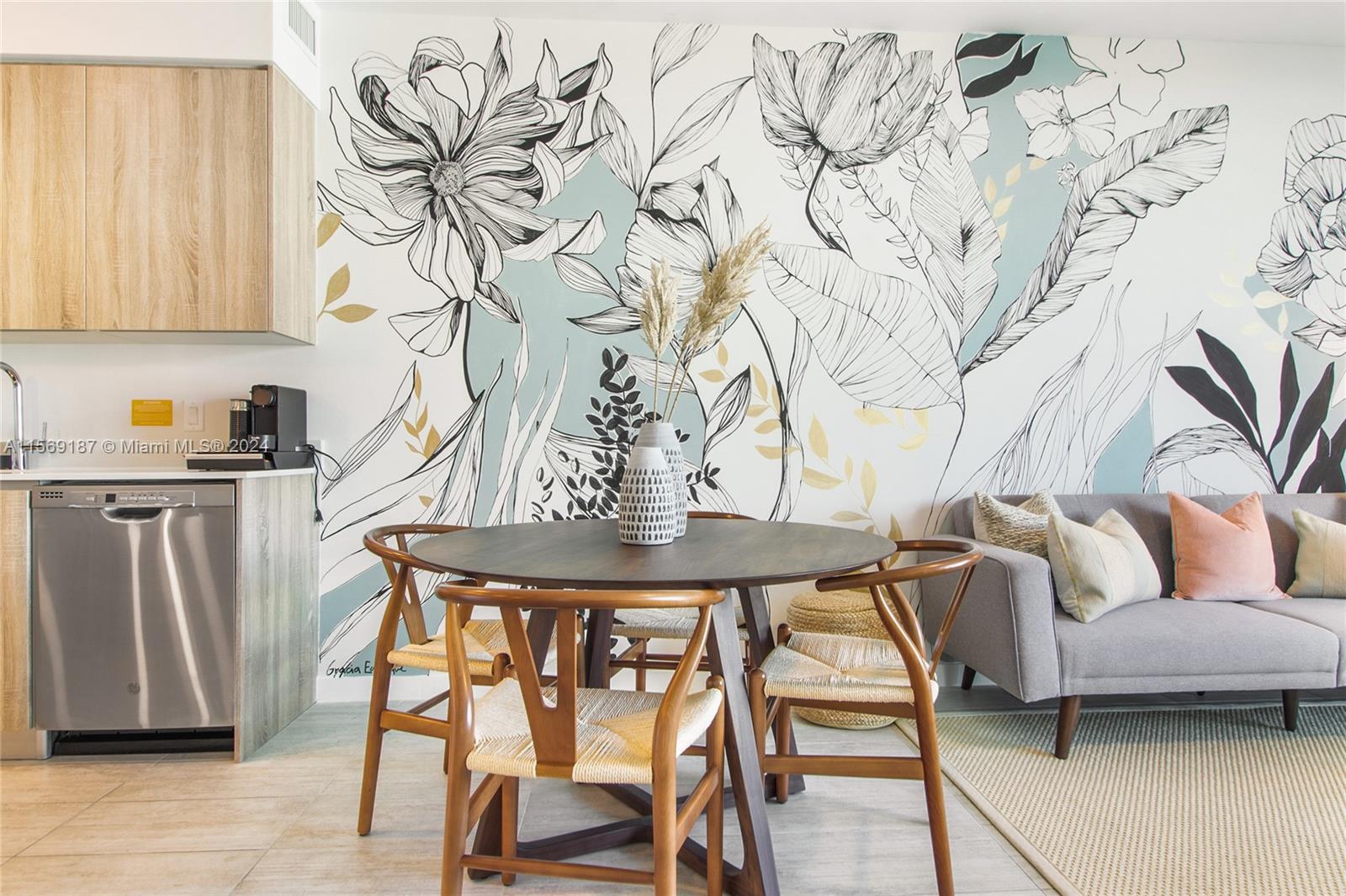 3900 Biscayne Blvd N-713, Miami, Florida 33137, 1 Bedroom Bedrooms, ,1 BathroomBathrooms,Residential,For Sale,3900 Biscayne Blvd N-713,A11569187