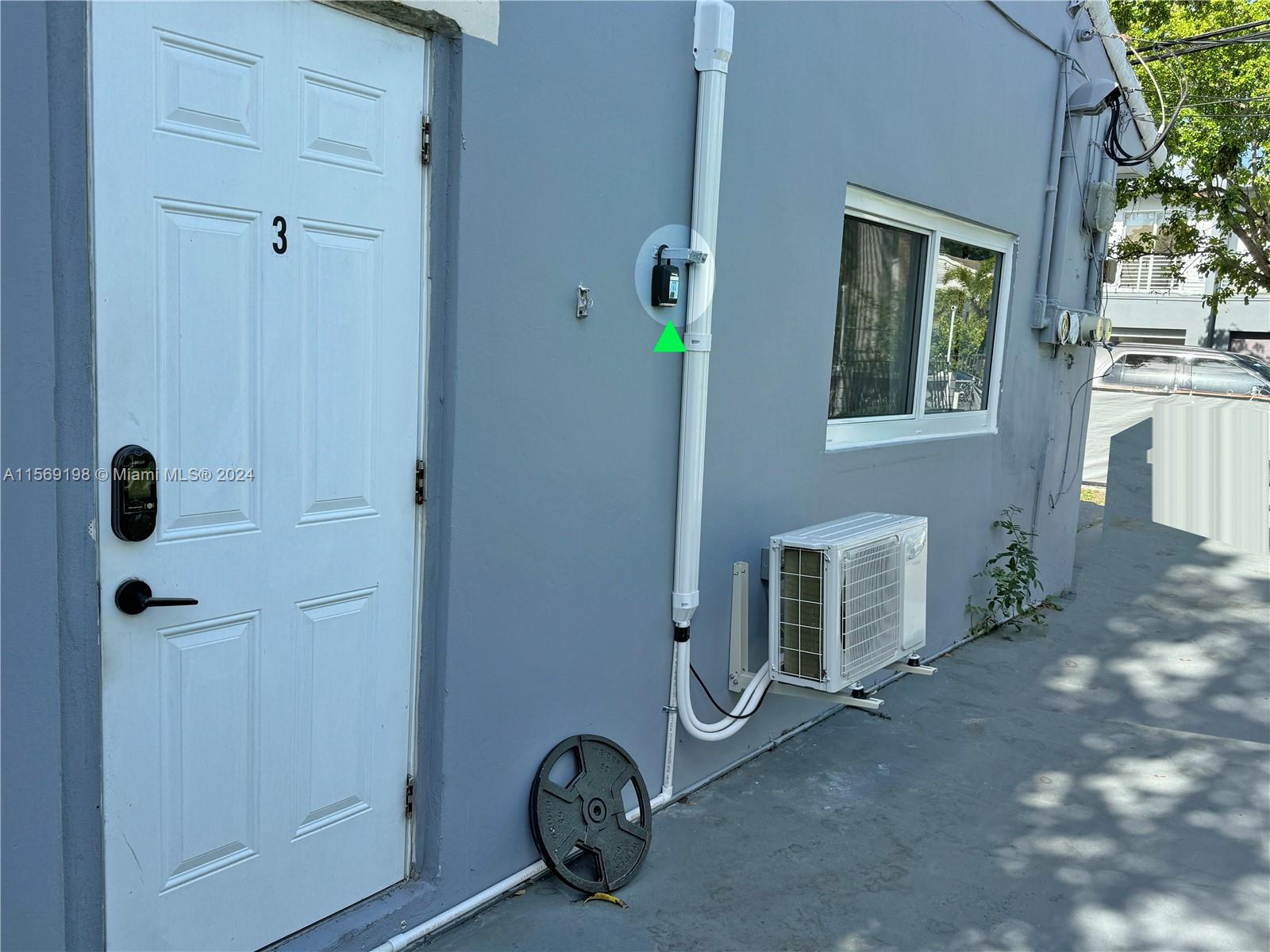 501 NE 70th St 03, Miami, Florida 33138, ,1 BathroomBathrooms,Residentiallease,For Rent,501 NE 70th St 03,A11569198