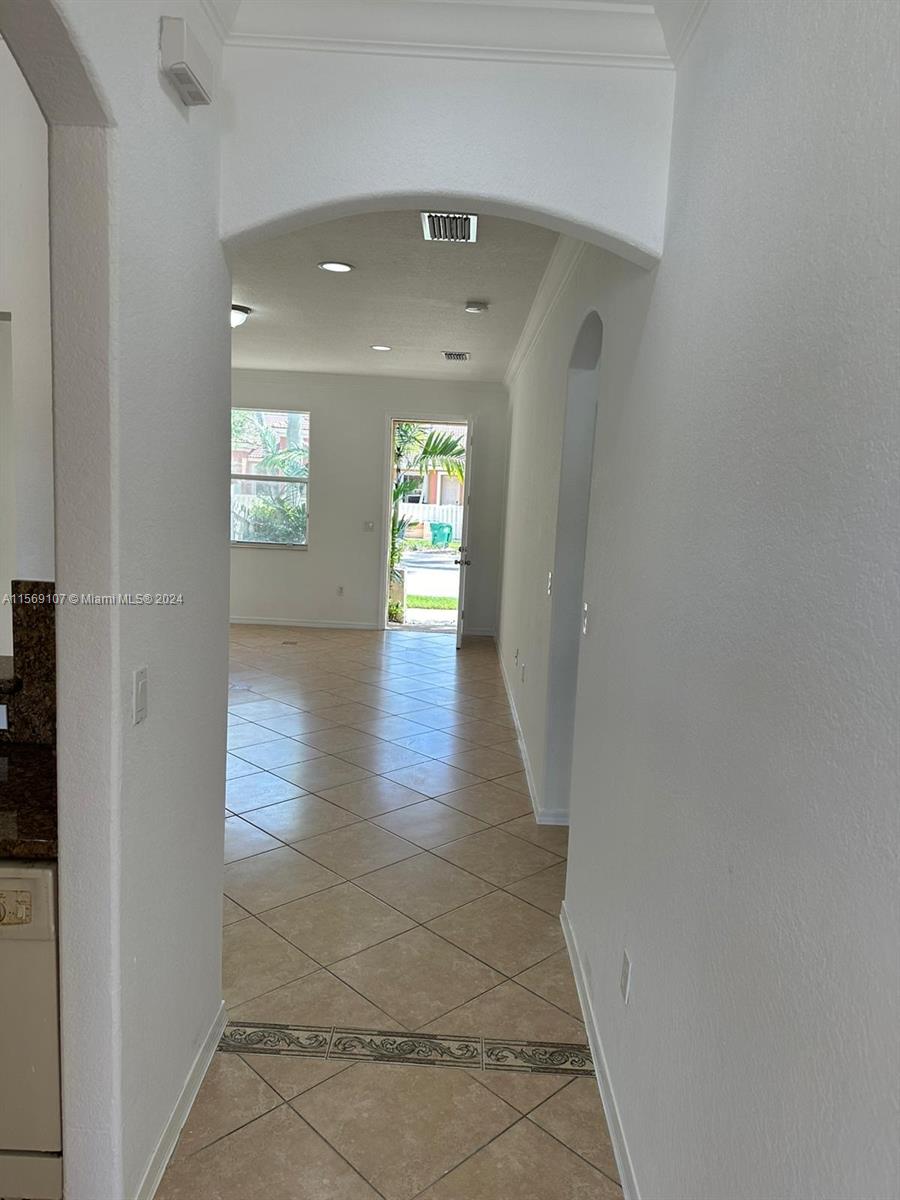 11054 SW 237 LN, Miami, Florida 33032, 2 Bedrooms Bedrooms, ,2 BathroomsBathrooms,Residentiallease,For Rent,11054 SW 237 LN,A11569107
