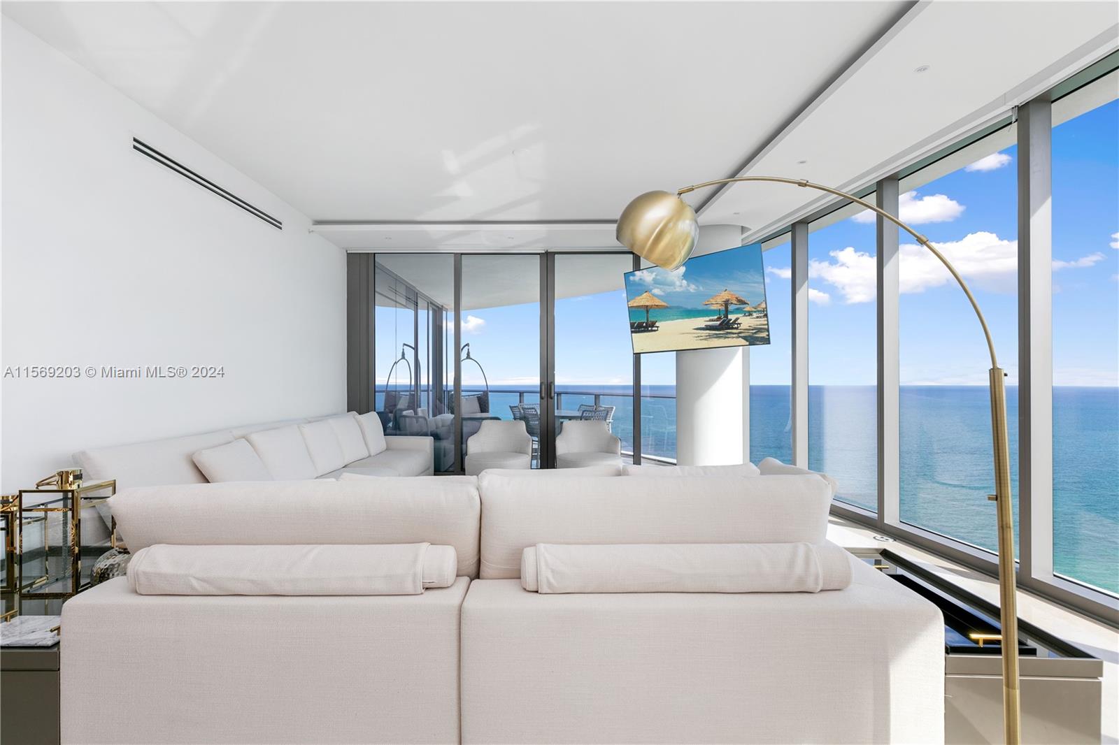 15701 Collins Ave 2705, Sunny Isles Beach, Florida 33160, 4 Bedrooms Bedrooms, ,5 BathroomsBathrooms,Residentiallease,For Rent,15701 Collins Ave 2705,A11569203