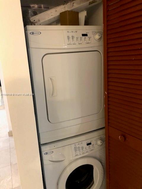 Miami, Florida 33132, 2 Bedrooms Bedrooms, ,2 BathroomsBathrooms,Residentiallease,For Rent,A11569189
