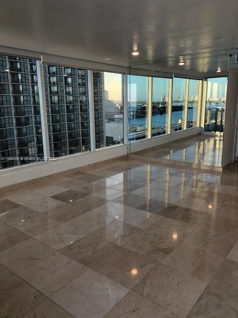 Miami, Florida 33132, 2 Bedrooms Bedrooms, ,2 BathroomsBathrooms,Residentiallease,For Rent,A11569189
