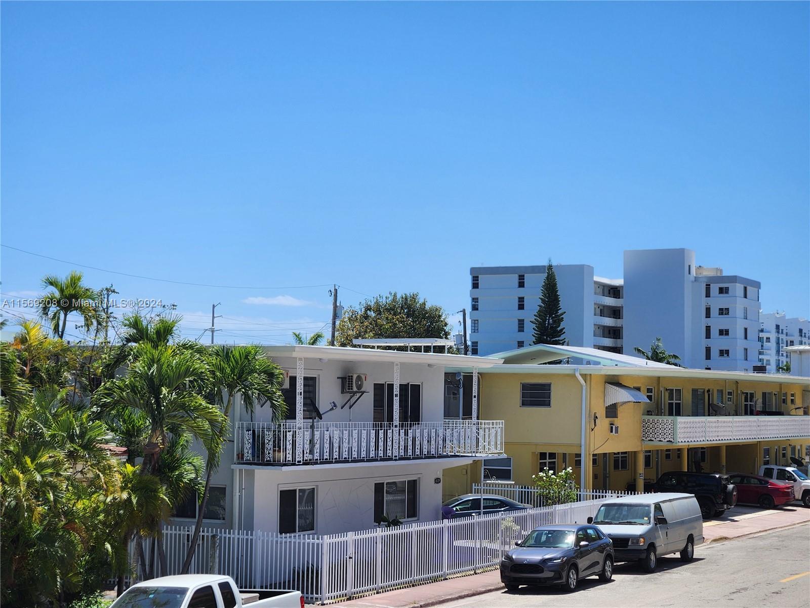 8201 Byron Ave 209, Miami Beach, Florida 33141, 2 Bedrooms Bedrooms, ,2 BathroomsBathrooms,Residential,For Sale,8201 Byron Ave 209,A11569208