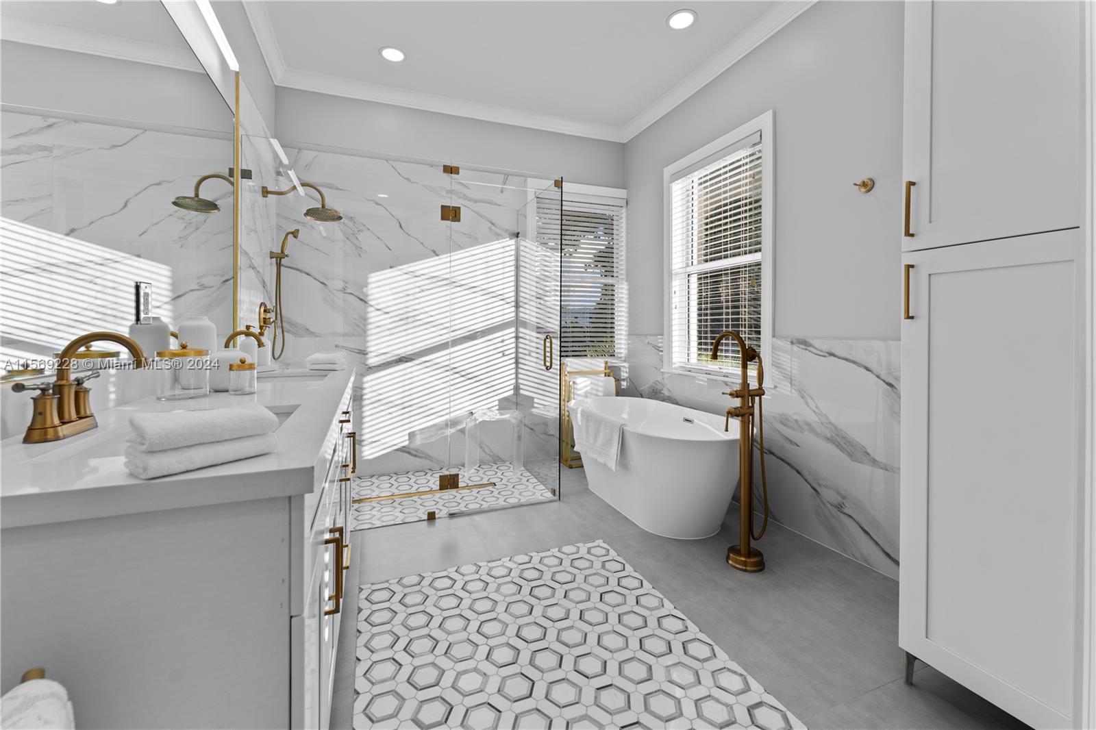 1080 NE Little River Dr, Miami, Florida 33138, 5 Bedrooms Bedrooms, ,5 BathroomsBathrooms,Residentiallease,For Rent,1080 NE Little River Dr,A11569228