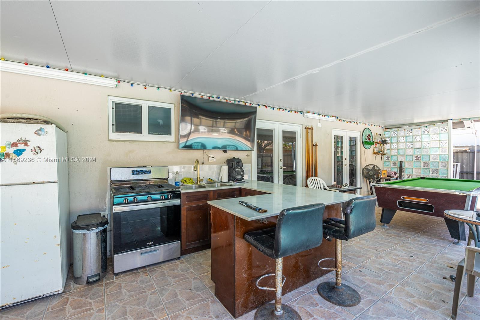 706 SE 14th Pl, Homestead, Florida 33033, 3 Bedrooms Bedrooms, ,2 BathroomsBathrooms,Residential,For Sale,706 SE 14th Pl,A11569236