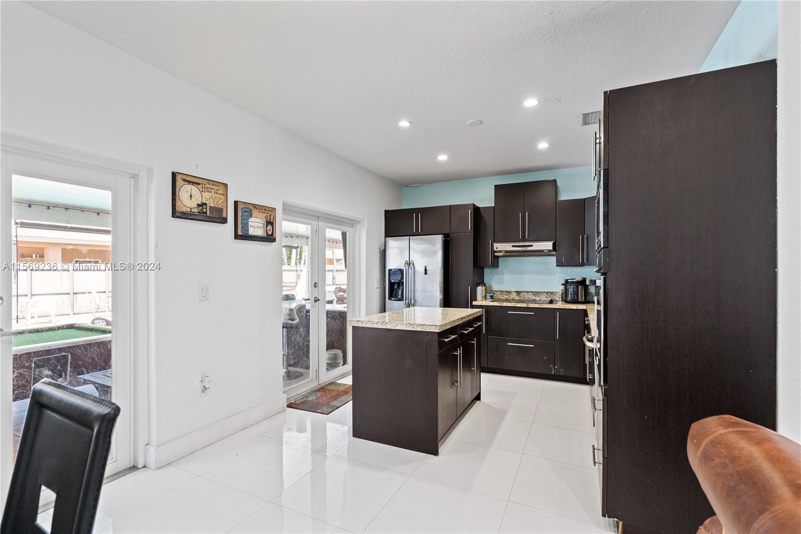 706 SE 14th Pl, Homestead, Florida 33033, 3 Bedrooms Bedrooms, ,2 BathroomsBathrooms,Residential,For Sale,706 SE 14th Pl,A11569236