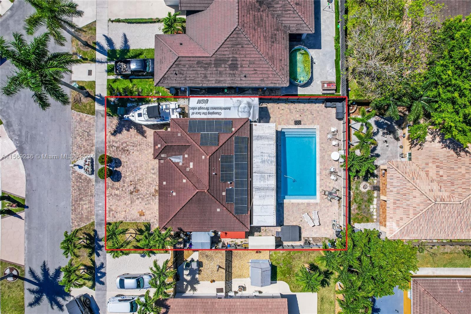 706 SE 14th Pl, Homestead, Florida 33033, 3 Bedrooms Bedrooms, ,2 BathroomsBathrooms,Residential,For Sale,706 SE 14th Pl,A11569236