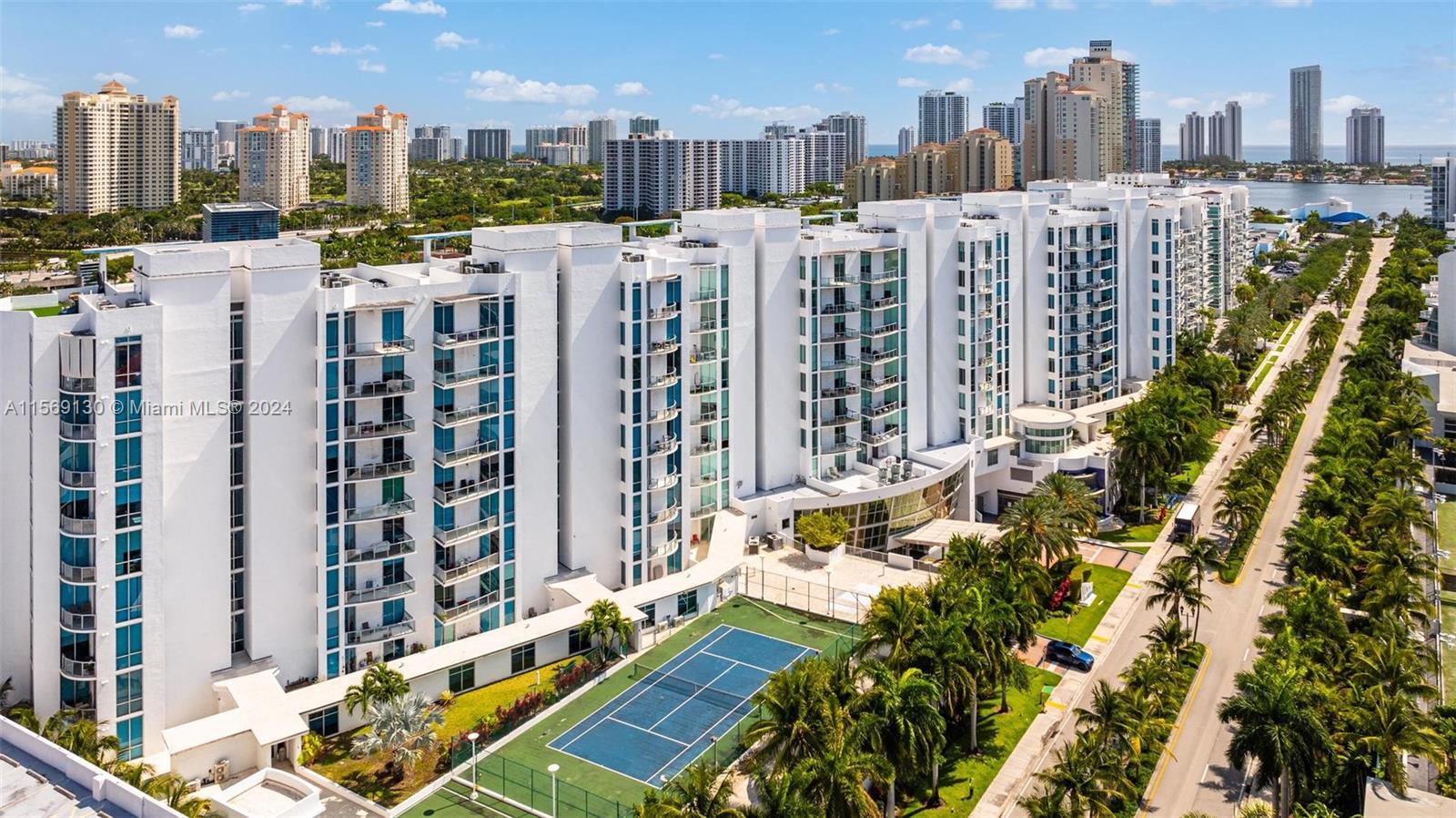 3029 NE 188th St 324, Aventura, Florida 33180, 1 Bedroom Bedrooms, ,2 BathroomsBathrooms,Residentiallease,For Rent,3029 NE 188th St 324,A11569130