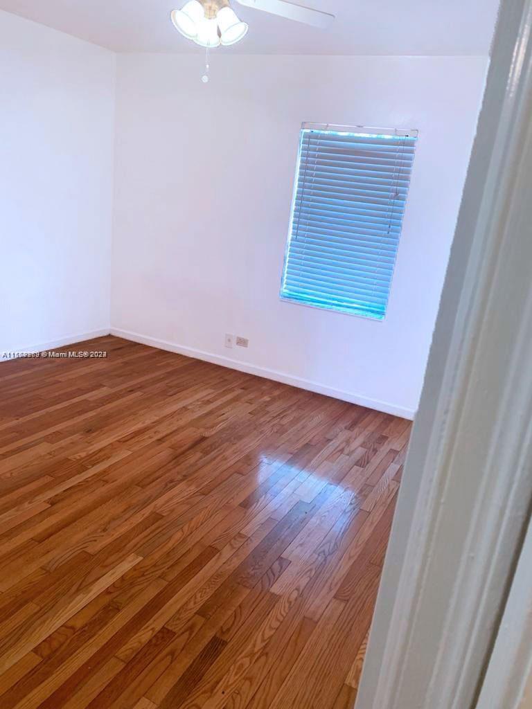 706 S 19th Ave, Hollywood, Florida 33020, 3 Bedrooms Bedrooms, ,2 BathroomsBathrooms,Residentiallease,For Rent,706 S 19th Ave,A11569269