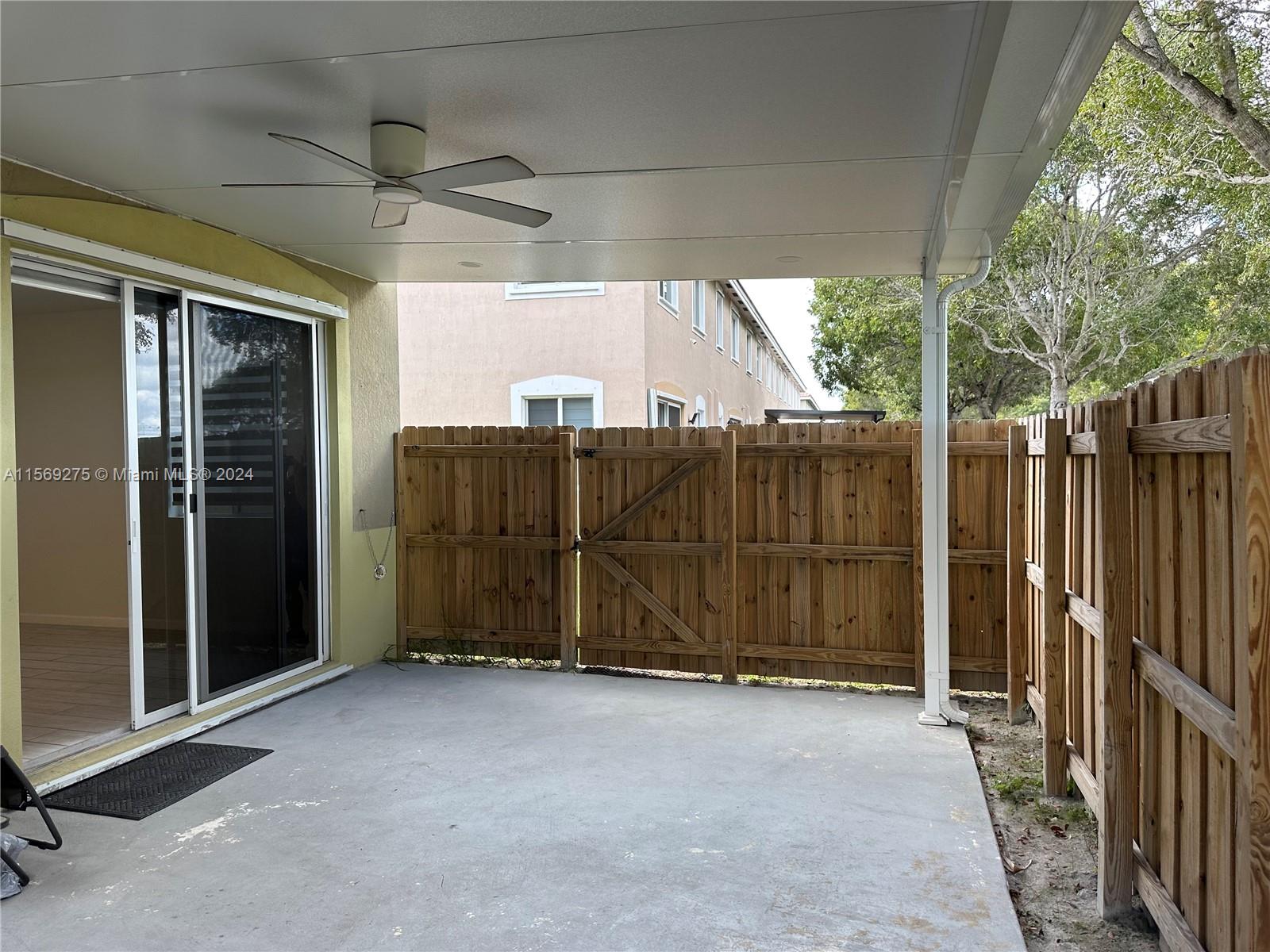 2455 SE 10th St 0, Homestead, Florida 33035, 4 Bedrooms Bedrooms, ,3 BathroomsBathrooms,Residential,For Sale,2455 SE 10th St 0,A11569275