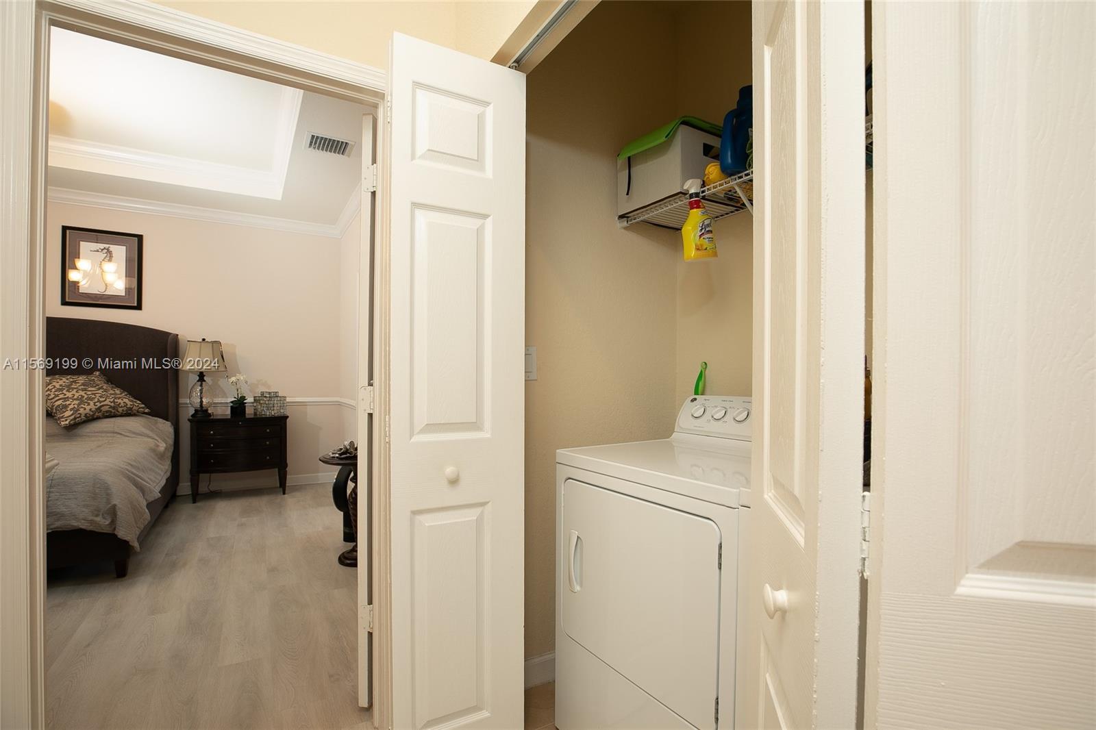 15424 SW 175th St, Miami, Florida 33187, 5 Bedrooms Bedrooms, ,3 BathroomsBathrooms,Residential,For Sale,15424 SW 175th St,A11569199