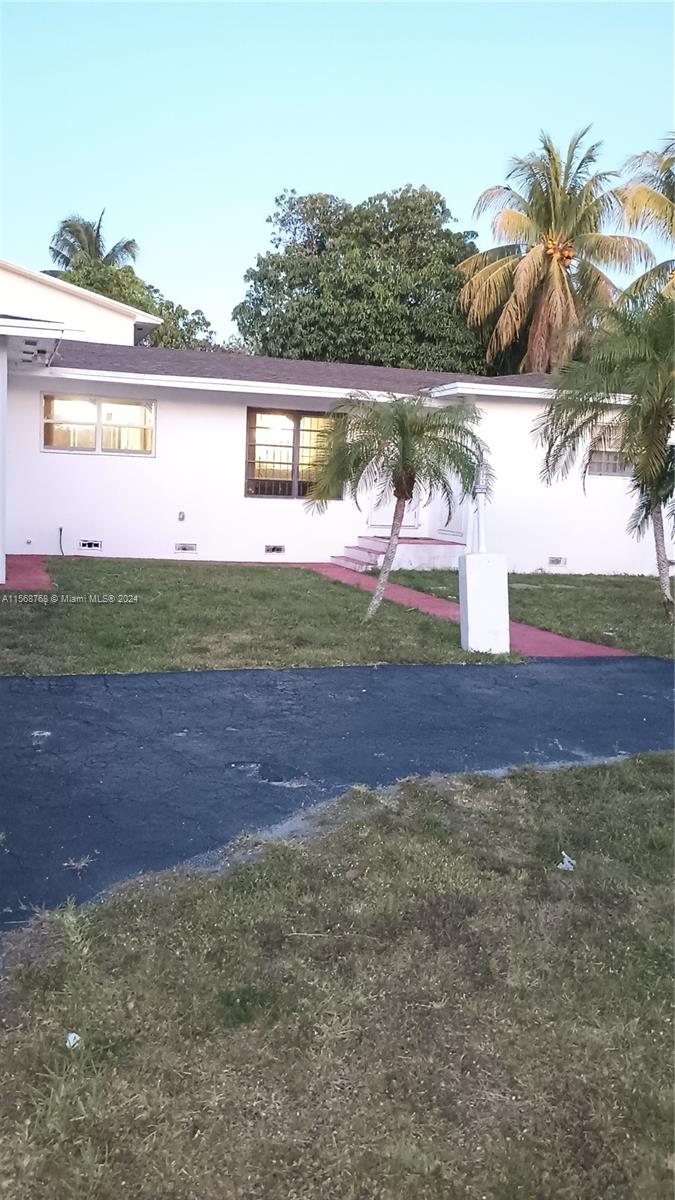 Undisclosed For Sale A11568768, FL