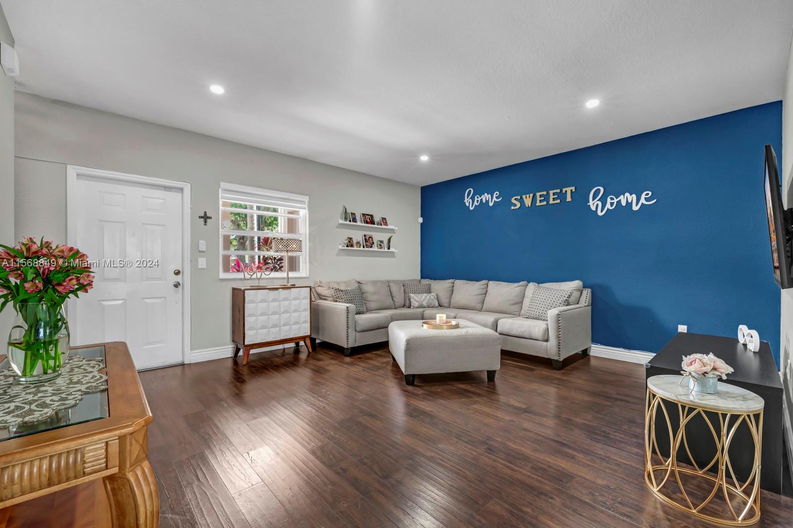 2650 NE 3rd Dr 103, Homestead, Florida 33033, 2 Bedrooms Bedrooms, ,2 BathroomsBathrooms,Residential,For Sale,2650 NE 3rd Dr 103,A11568849