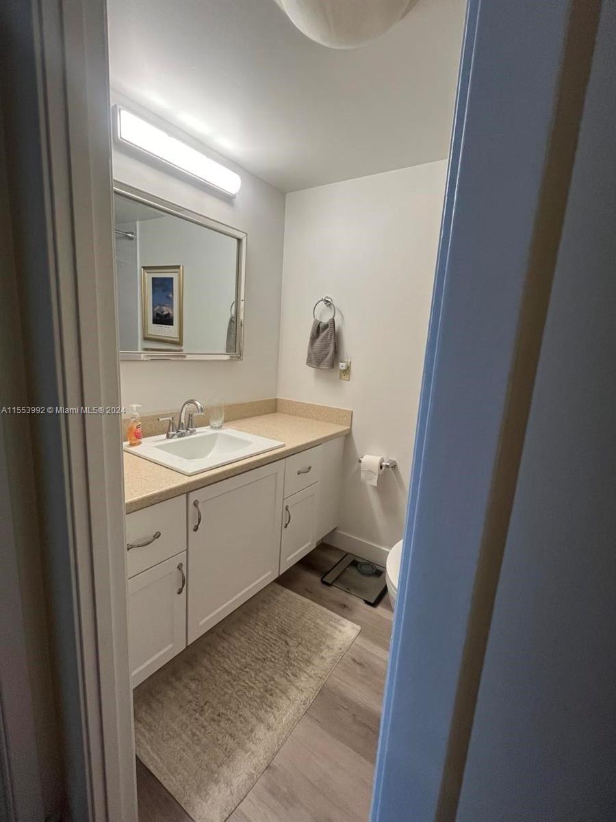 300 Diplomat Pkwy 817, Hallandale Beach, Florida 33009, 2 Bedrooms Bedrooms, 5 Rooms Rooms,2 BathroomsBathrooms,Residential,For Sale,300 Diplomat Pkwy 817,A11553992