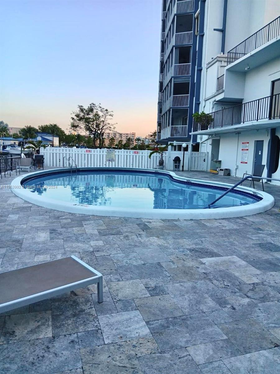 300 Diplomat Pkwy 817, Hallandale Beach, Florida 33009, 2 Bedrooms Bedrooms, 5 Rooms Rooms,2 BathroomsBathrooms,Residential,For Sale,300 Diplomat Pkwy 817,A11553992