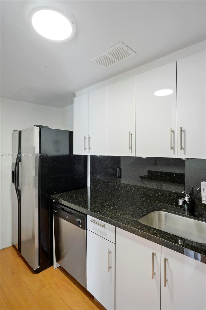 880 NE 69th St 8G, Miami, Florida 33138, 1 Bedroom Bedrooms, ,1 BathroomBathrooms,Residentiallease,For Rent,880 NE 69th St 8G,A11565343