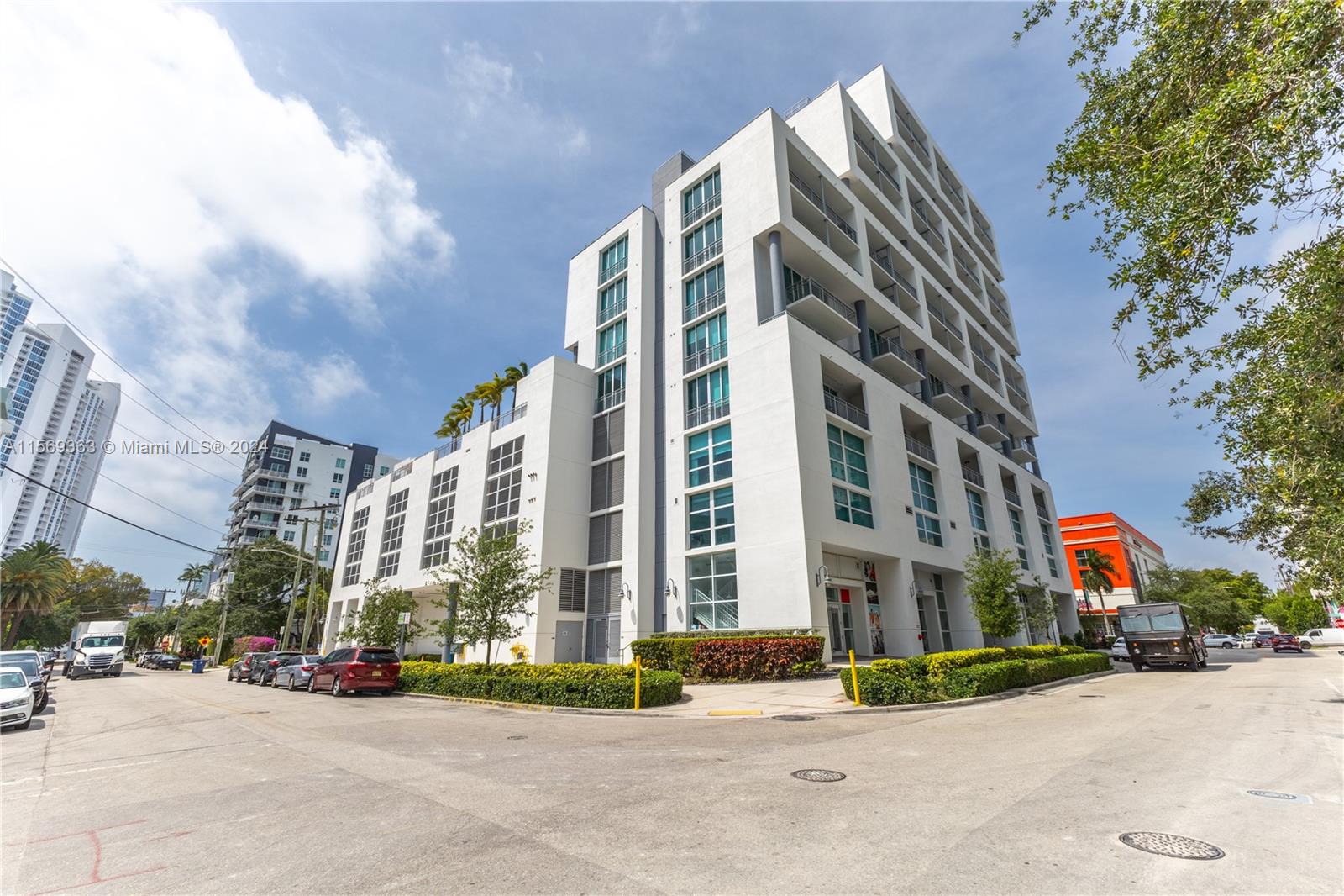 350 NE 24th St #1010 For Sale A11569363, FL