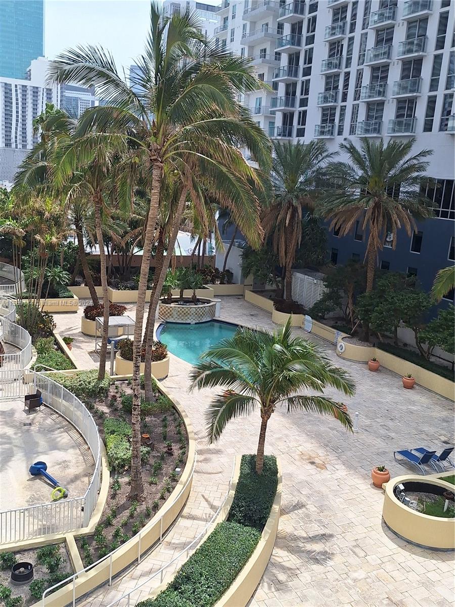 253 NE 2nd St 2606, Miami, Florida 33132, 1 Bedroom Bedrooms, ,1 BathroomBathrooms,Residentiallease,For Rent,253 NE 2nd St 2606,A11569114