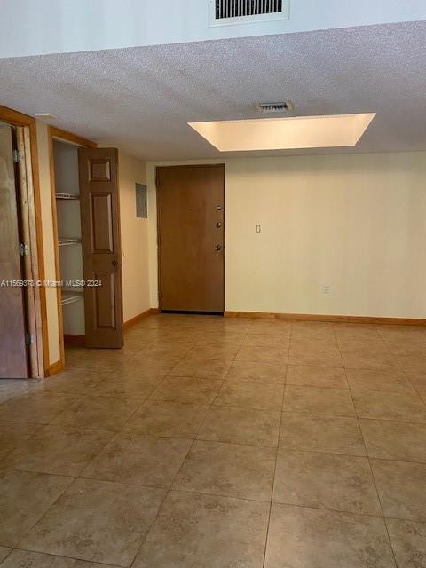 8004 SW 149th Ave C102, Miami, Florida 33193, 2 Bedrooms Bedrooms, ,2 BathroomsBathrooms,Residentiallease,For Rent,8004 SW 149th Ave C102,A11569378