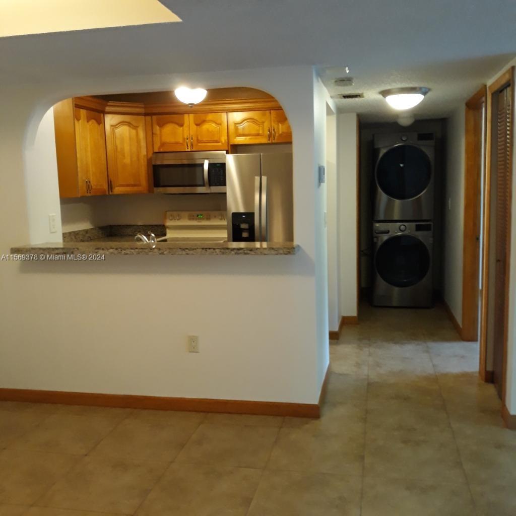 8004 SW 149th Ave C102, Miami, Florida 33193, 2 Bedrooms Bedrooms, ,2 BathroomsBathrooms,Residentiallease,For Rent,8004 SW 149th Ave C102,A11569378